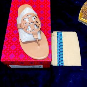 TORY BURCH LIGHT MAKEUP MILLER 8.5 CALF LEATHER